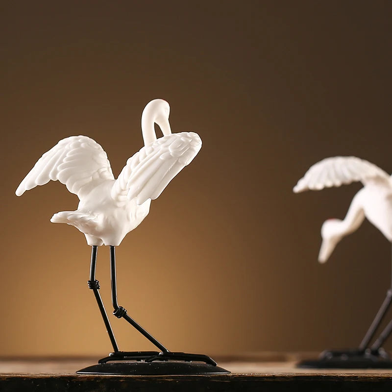 Ceramic White Crane Animal Statue, Home Living Room TV Cabinet Office Desktop Decoration Accessories, Handicraft Ornaments